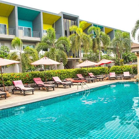Hostel Asleep By Lantana Pattaya Exterior foto