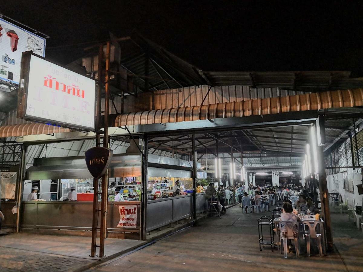 Hostel Asleep By Lantana Pattaya Exterior foto